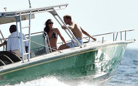 Kate Middleton in Mustique Island with Prince Williams Kate Middleton in Mustique Island with Prince Williams
