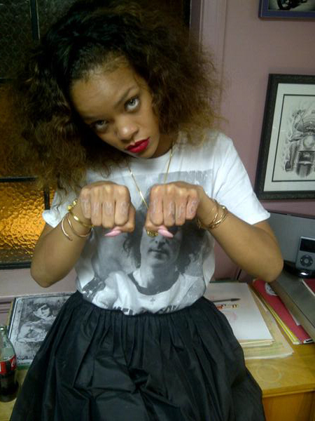 Rihanna Pays Homage To Tupac With Icky-Looking Tattoo