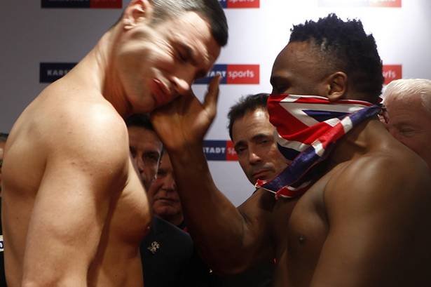 Dereck Chisora slaps Vitali Klitschko
