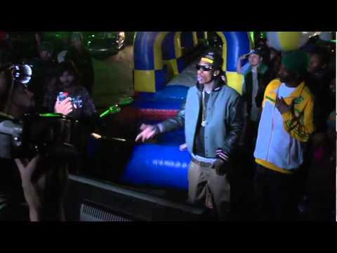Snoop Dogg & Wiz Khalifa - Young, Wild and Free ft. Bruno Mars