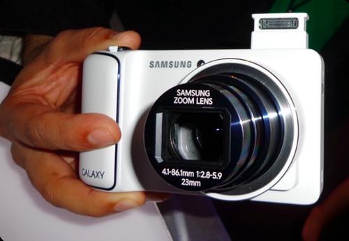 Samsung Camera S4 zoom camera